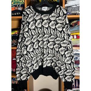 Vintage Hallet Floral Alpaca Wool Handknit Sweater